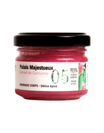 Скраб для тіла з куркумою Académie Body Scrub – Spicy Delight